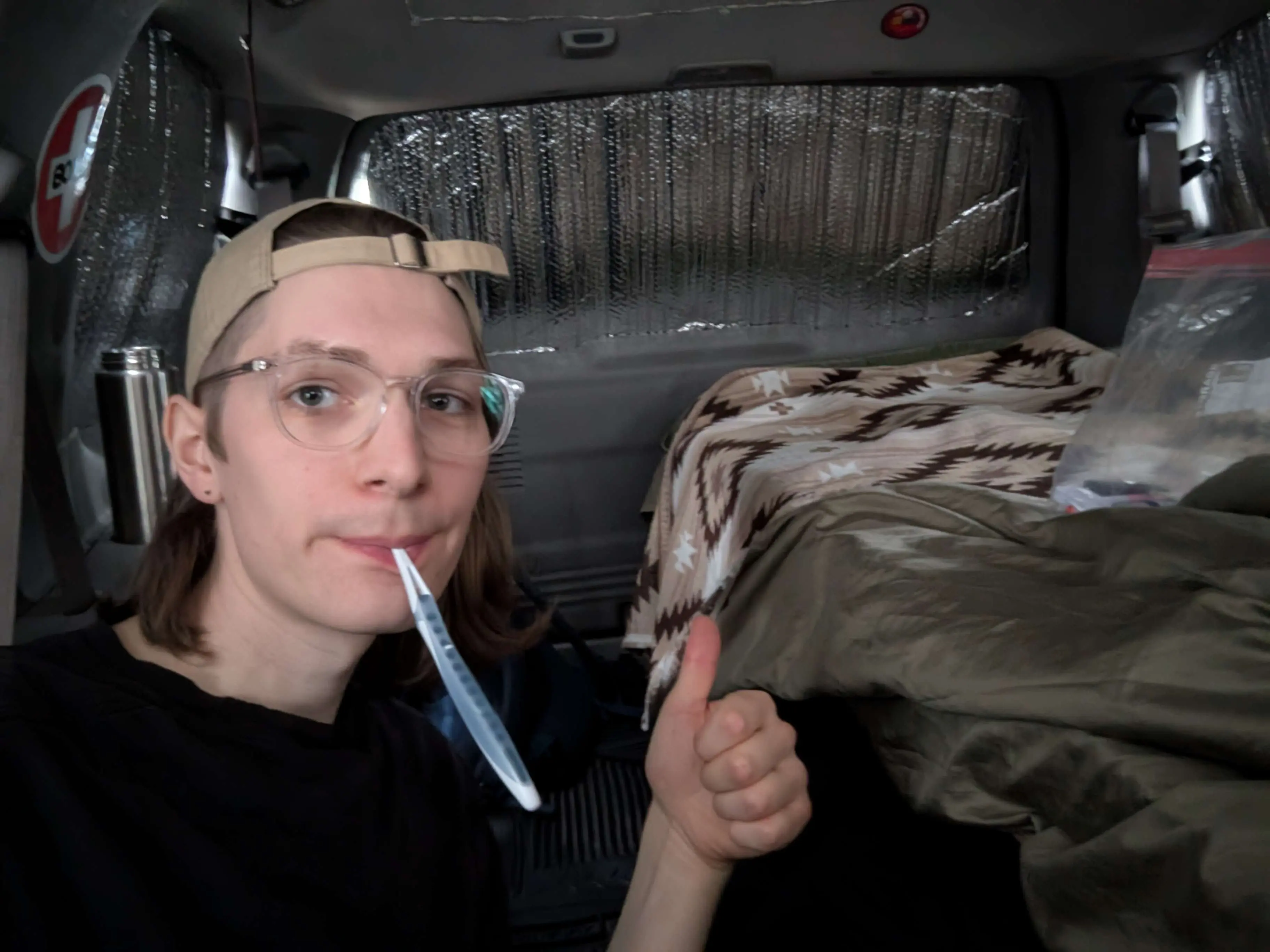 Juno - Minivan Stealth Car Camper thumbnail 4