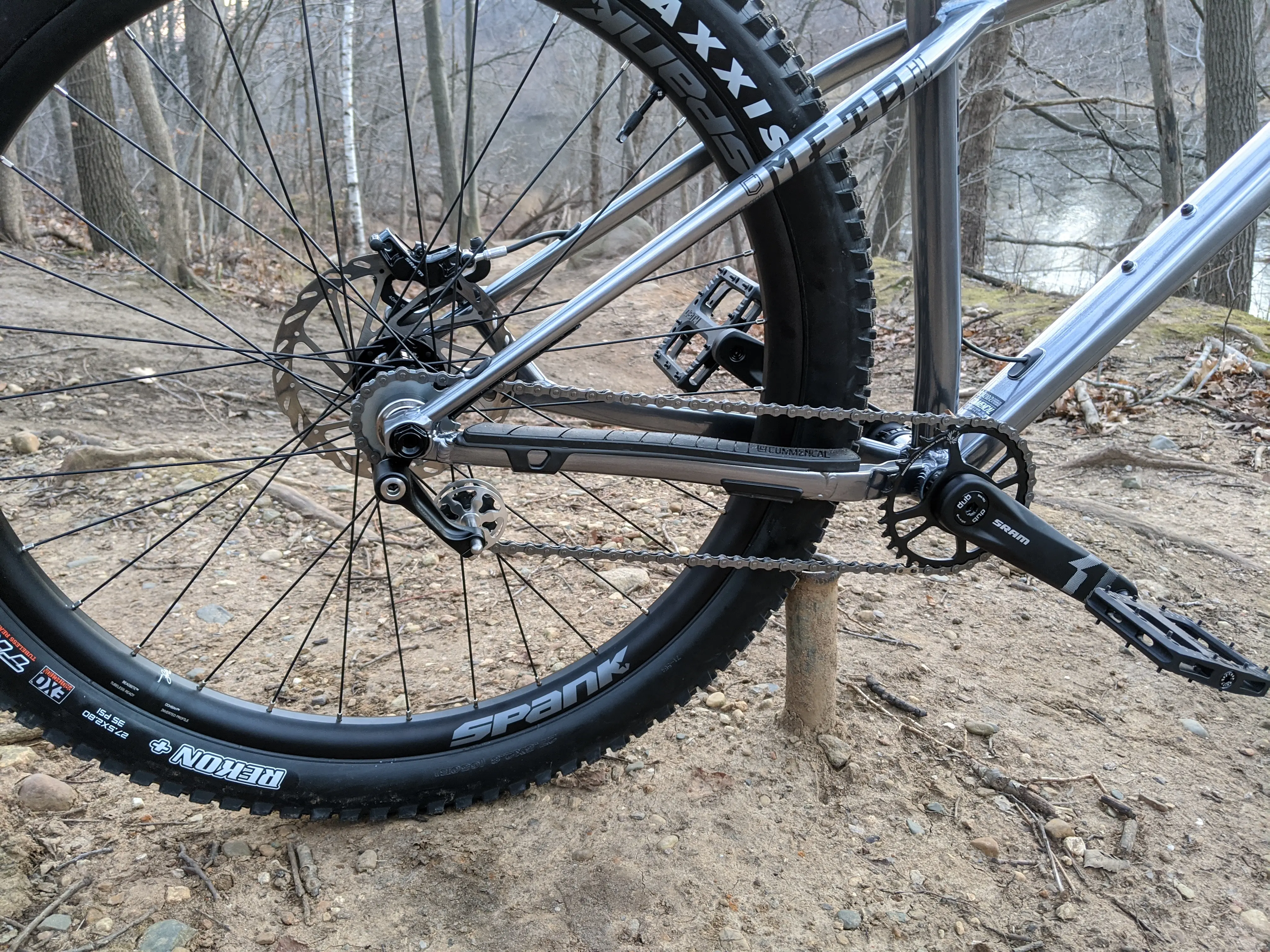 Detail shot of the surly singleator single speed conversion